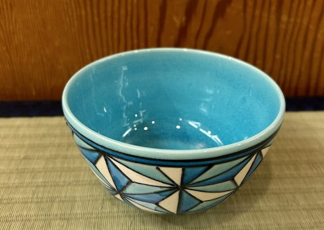 抹茶碗 淡浅黄 麻の葉(ステンド風)