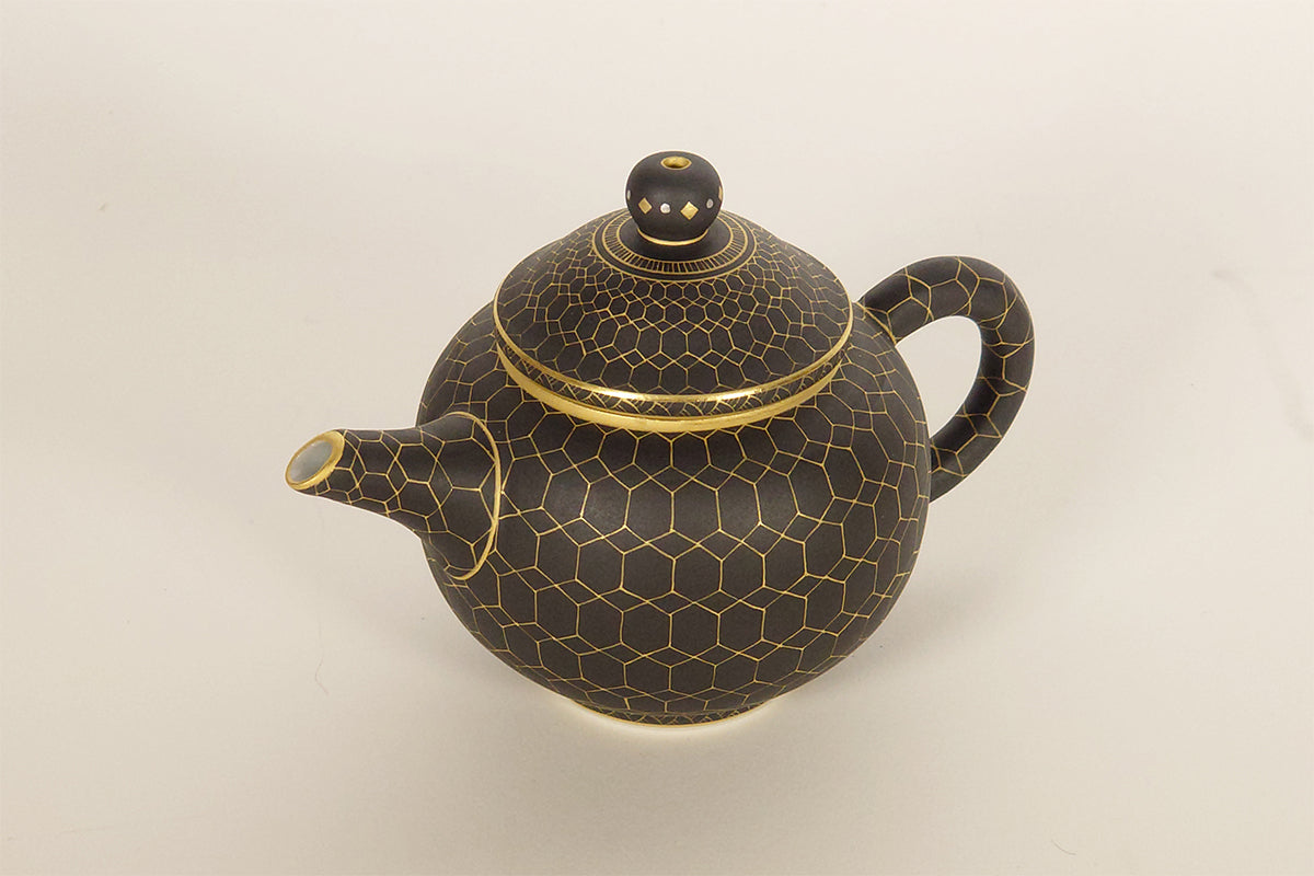 黒釉金彩亀甲紋 茶注